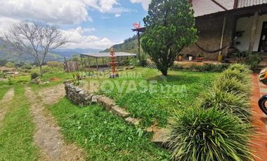 casa campestre en venta en vereda cineral. Cod V102536