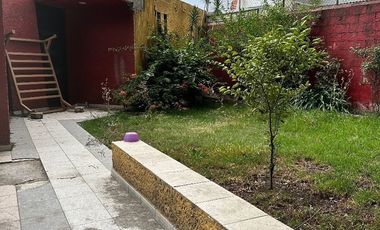 SE RENTA CASA EN LAS ÁRBOLEDAS CON USO DE SUELO COMERCIAL