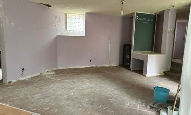 SE RENTA CASA EN LAS ÁRBOLEDAS CON USO DE SUELO COMERCIAL