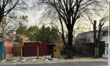 SE RENTA CASA EN LAS ÁRBOLEDAS CON USO DE SUELO COMERCIAL