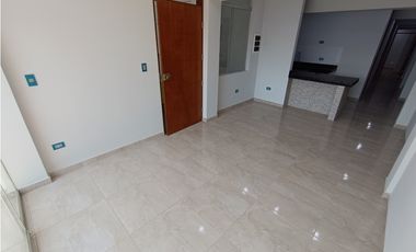 SAN JUAN DE MIRAFLORES - VENTA DEPARTAMENTO + COCHERA - ÁREA 85 m2