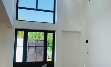 Imponente Casa en venta con vista al pico de Orizaba y Jardín- Coatepec, Ver.