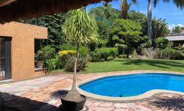 Casa en Privada en Palmira Tinguindin Cuernavaca - CRB-891-Cp