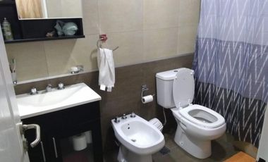 VENTA DE DEPARTAMENTO MONOAMBIENTE EN PLENO CENTRO DE MONTE GRANDE - 44 M² CON POSIBILIDAD DE DIVIDIR