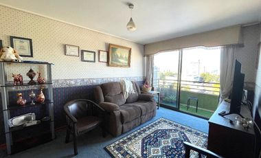 Amplio departamento en venta en calle Phillippi