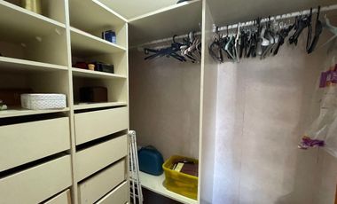 Amplio departamento en venta en calle Phillippi