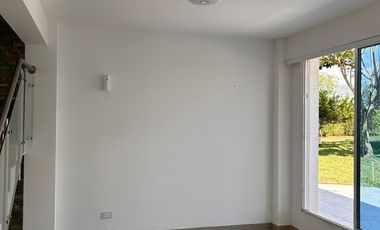 casa en venta en alfaguara. Cod V6934