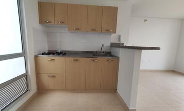apartamento en arriendo en prados del este. Cod A1955