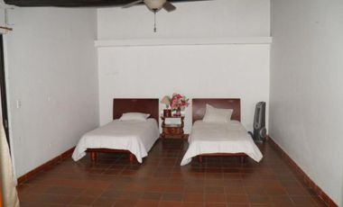 casa en venta en caobos. Cod V12062