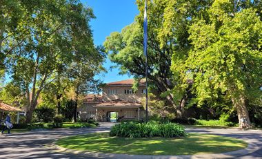 Casa en venta en Olivos Golf Club
