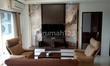 Disewakan Apartemen Full Furnished Puncak Bukit Golf Surabaya