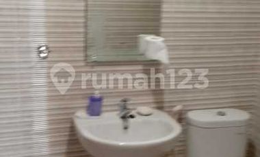 Disewakan Apartemen Full Furnished Puncak Bukit Golf Surabaya