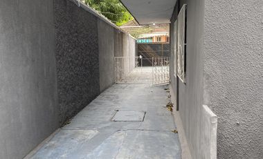 Venta de Casa de 2 niveles y 3 recámaras en Prol. Miguel Hidalgo, Col. Benito Juárez Norte, Coatzacoalcos, Ver.