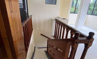 Venta de Casa de 2 niveles y 3 recámaras en Prol. Miguel Hidalgo, Col. Benito Juárez Norte, Coatzacoalcos, Ver.