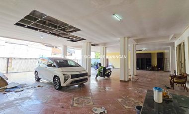 Rumah Kost 3 Lantai di Lokasi Strategis Cempaka Putih