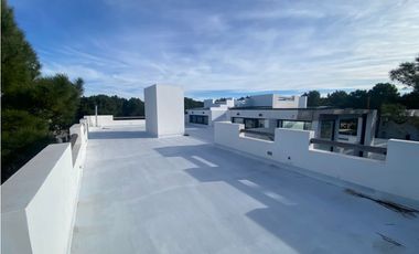 CASA EN VENTA EN COSTA ESMERALDA - MARITIMO III 34