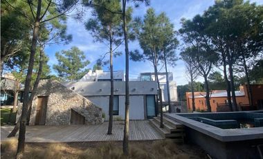 CASA EN VENTA EN COSTA ESMERALDA - MARITIMO III 34