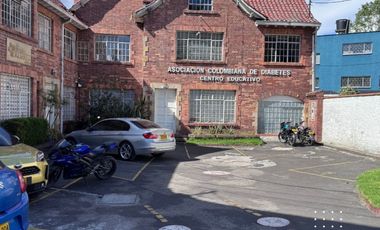 casa en arriendo/venta en teusaquillo. Cod A9102726