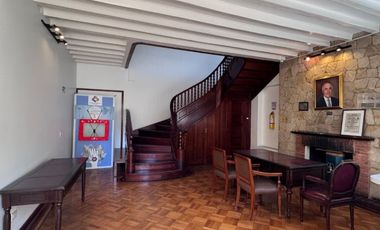 casa en arriendo/venta en teusaquillo. Cod A9102726