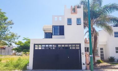 Casa en VENTA en  Zona Sur de León