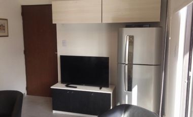 EXCELENTE DEPTO 2 AMBIENTES CON DOBLE COCHERA