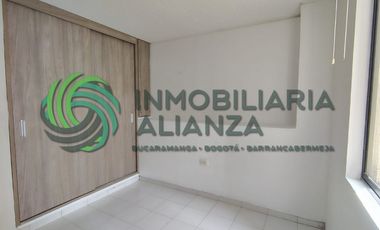 apartamento en arriendo en la floresta. Cod A17326