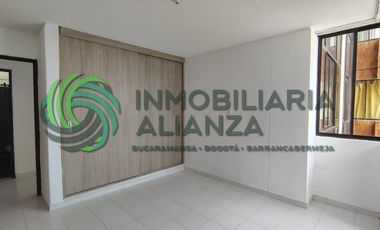 apartamento en arriendo en la floresta. Cod A17326
