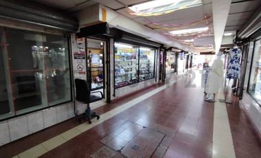 GRAN  GALERIA DE LOCALES COMERCIALES PLENO CENTRO CORONEL