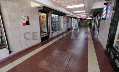 GRAN  GALERIA DE LOCALES COMERCIALES PLENO CENTRO CORONEL