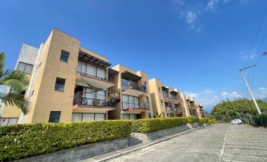 APARTAMENTO AMOBLADO EN CONDOMINIO CAMPESTRE