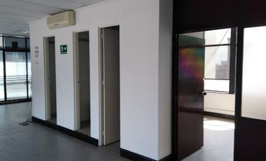 VENTA de OFICINAS en MEDELLIN