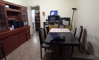Casa en venta en Quilmes Este