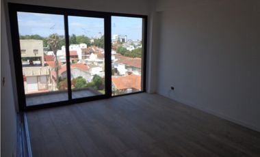 Depto. 2 amb a estrenar en Chauvin. Piso alto