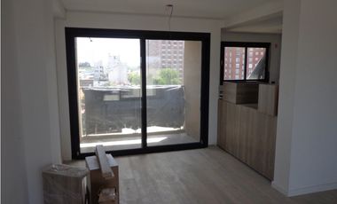 Depto. 2 amb a estrenar en Chauvin. Piso alto