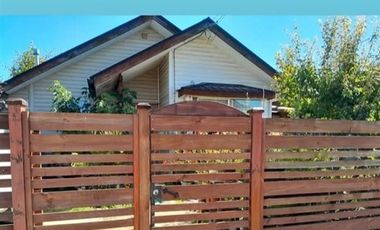 Casa en venta de 3 dorm. en La Unión