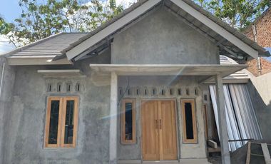 PALING LARIS RUMAH MURAH 200 JUTAAN DEKAT JL WONOSARI JOGJA