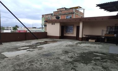 Casa comercial de venta Portoviejo zona Centro