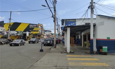 Casa comercial de venta Portoviejo zona Centro