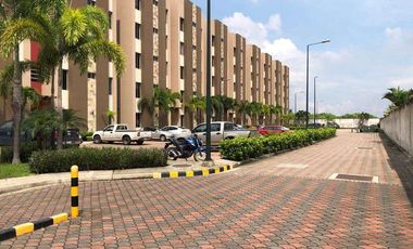 Departamento de venta en La Romareda, planta baja, ave Narcisa de Jesús.