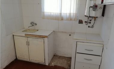 venta 2 casas  en block barrio jorge newbery