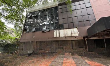 Dijual gedung di Kemang