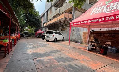 Dijual gedung di Kemang