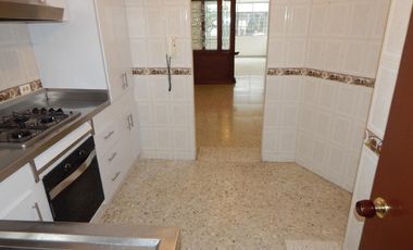 edificio en venta en el golf. Cod V86052