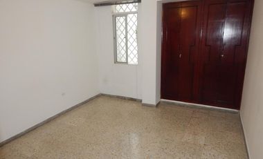 edificio en venta en el golf. Cod V86052