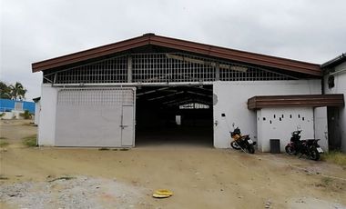 Se alquila bodega en Portoviejo