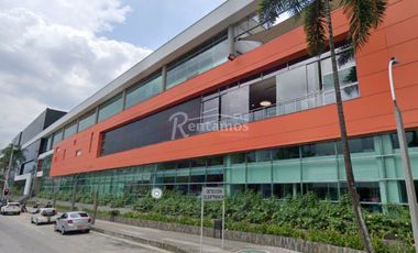 Local en arriendo en Barrio Colombia, Medellín