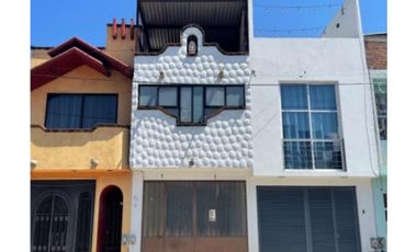 Casa en venta en Agua Clara dentro del periférico Morelia $1,600,000