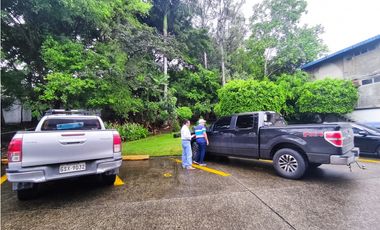 GUAYAQUIL, AV CARLOS JULIO AROSEMENA SE VENDE PROPIEDAD COMERCIAL