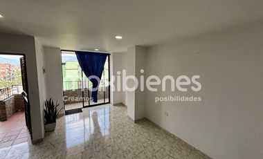 casa en arriendo en  santa maria la nueva. Cod A64927