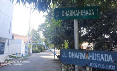 Rumah Dharmahusada 500 meter ke RSUD dr. Soetomo Surabaya